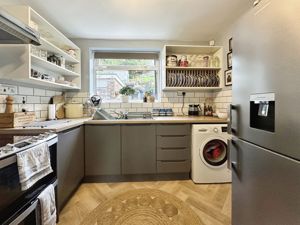 Kitchen- click for photo gallery